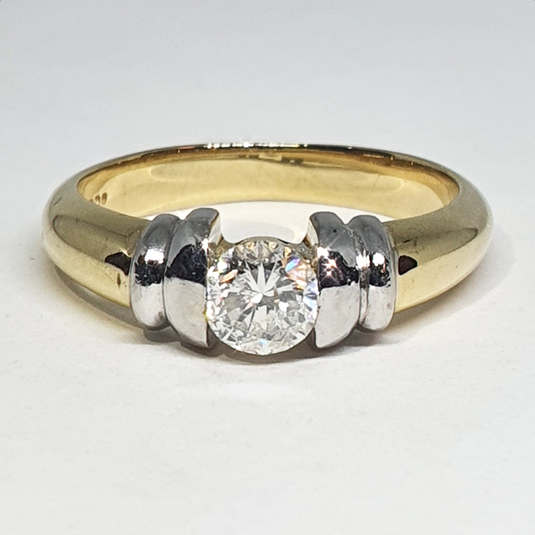 Diamond 0.50ct yellow Gold Ring in 18ct