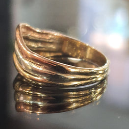 Tri Colour 9ct Gold Ring