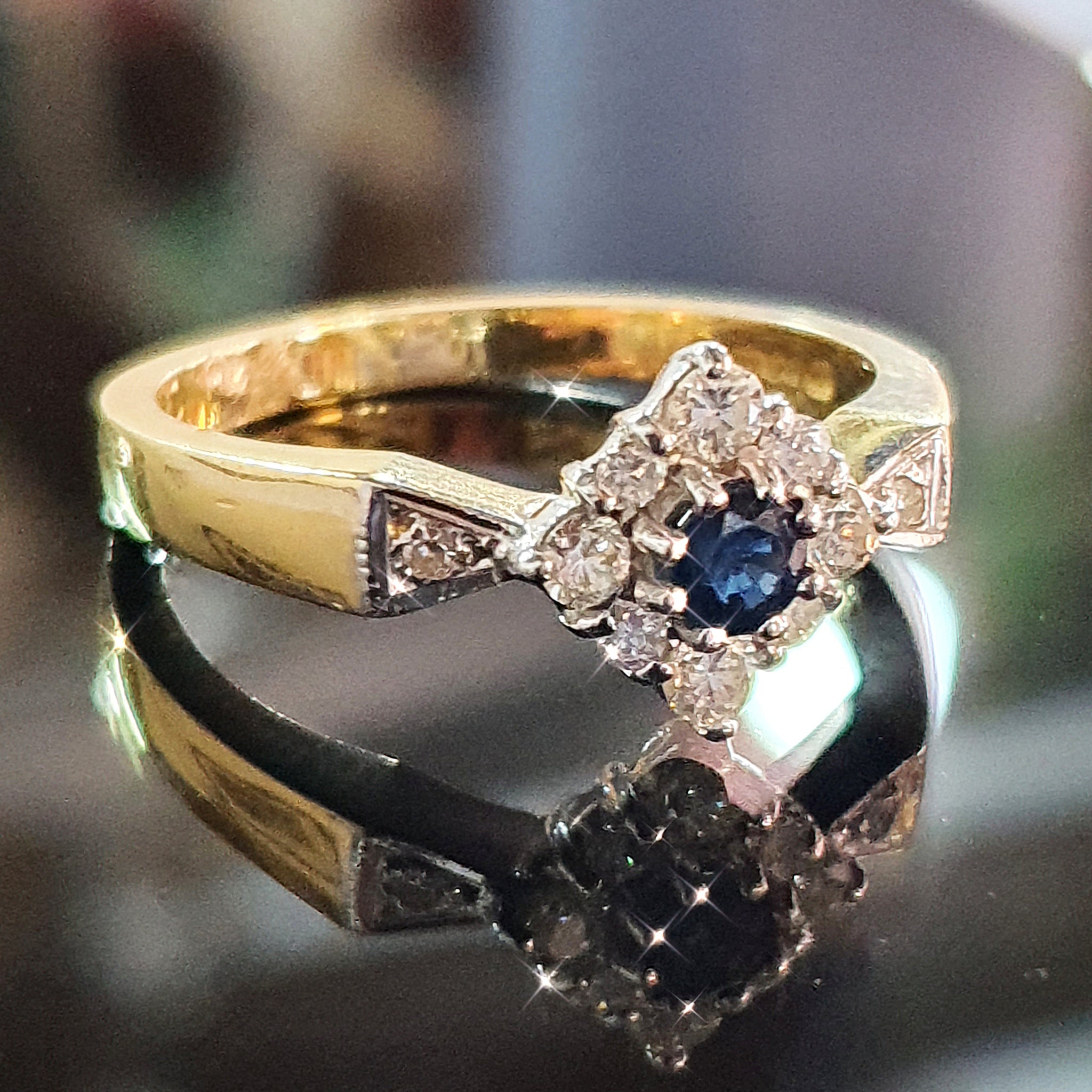 Diamond and Sapphire Ring on 18ct Yellow Gold